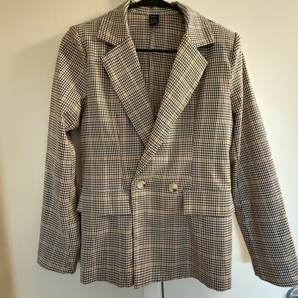 Chic Black, White, Brown and Yellow Checkered Blazer
